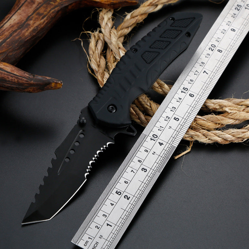 Razor Teeth Folding Knife