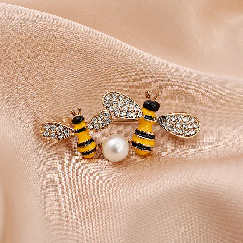 Bee Brooch