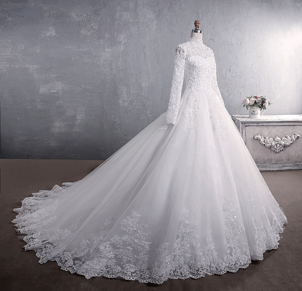 Long-sleeved Lace Wedding Dress