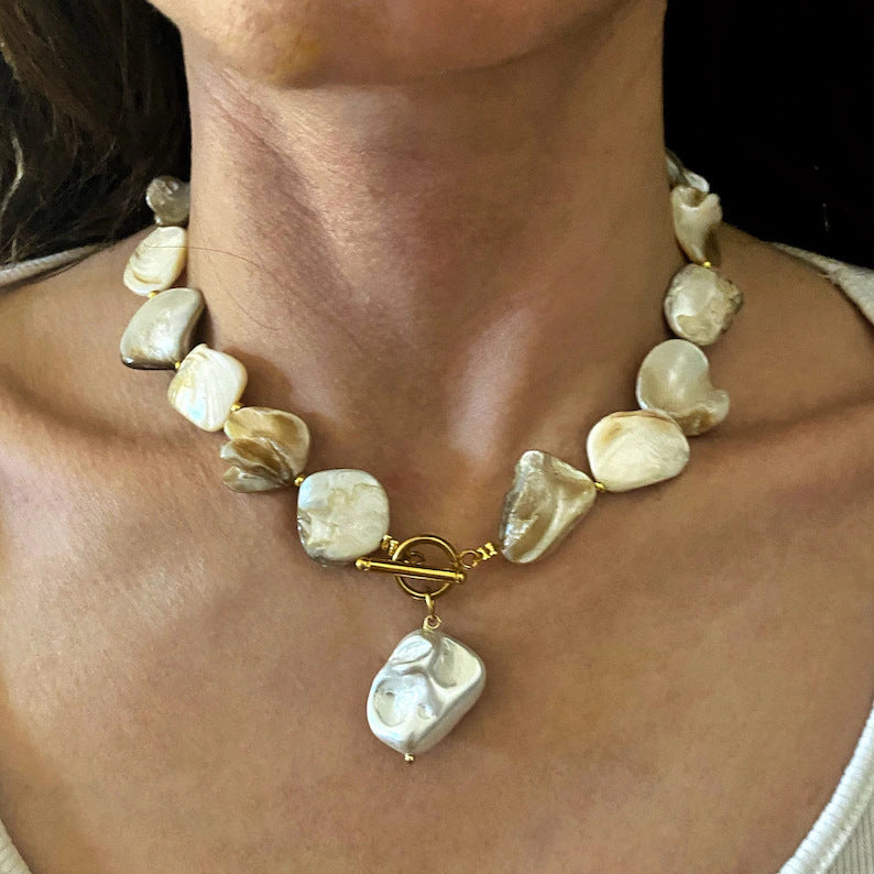 Irregular Shell Necklace