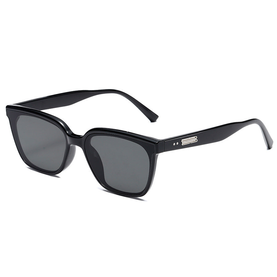 Retro Small Frame Sunglasses