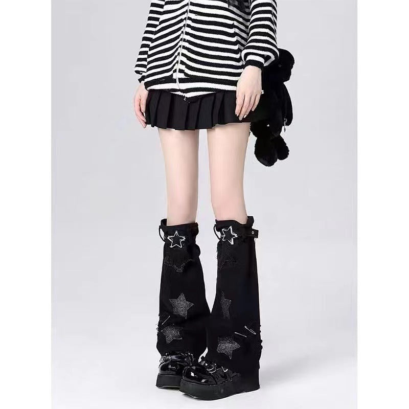 Embroidery Pentagram Mid-calf Length Loose Socks