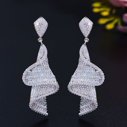 Sparkling Micro-inlaid Zircon Earrings