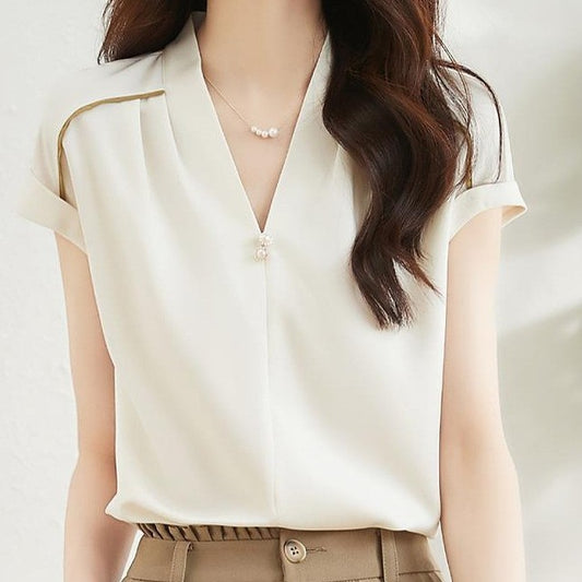 V-neck Short-sleeved White Shirt