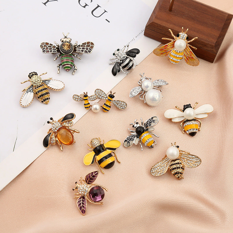 Bee Brooch