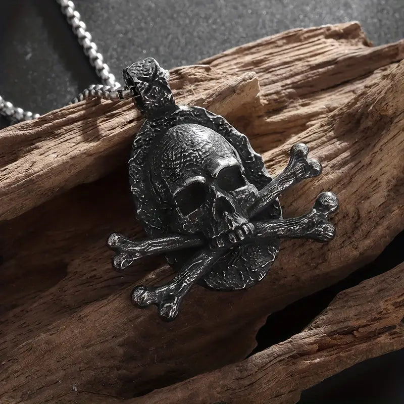 Skull & Bones Necklace.