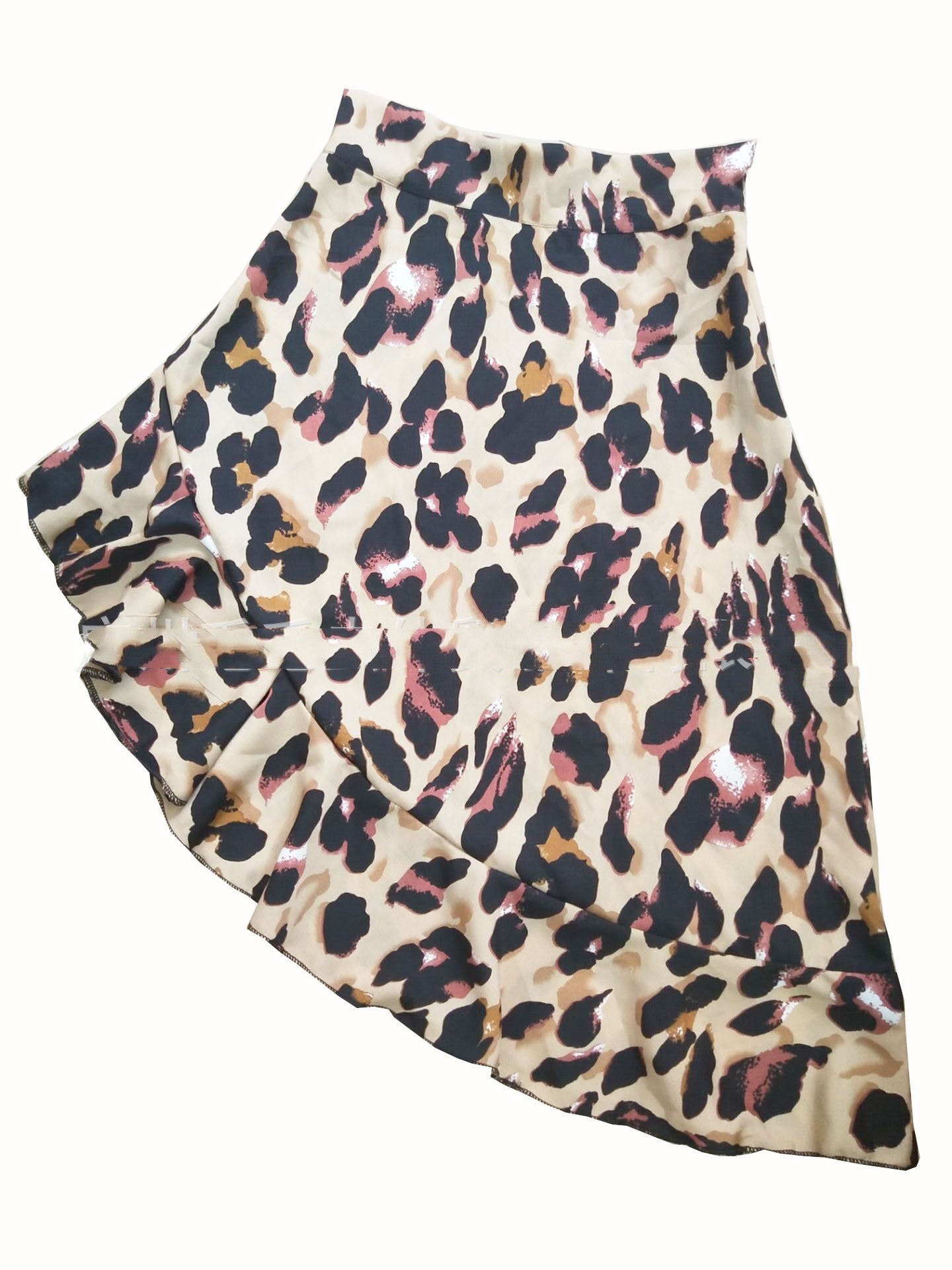 Slim Fit Leopard Print Skirt